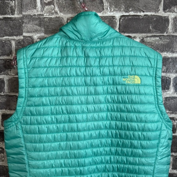 The North Face Kayla Vest retro green puffer Insulated Full Zip - Picture 10 of 12